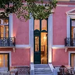 Nafsimedon Hotel