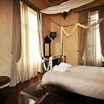 Nafsimedon Hotel