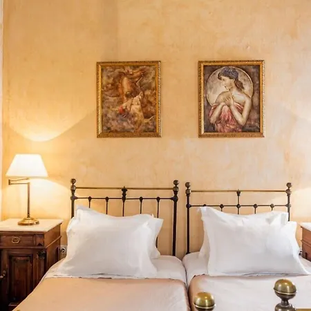 Nafsimedon Hotel 4*