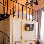 Nafsimedon Hotel 4*