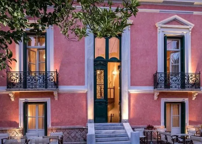 Nafsimedon Hotel