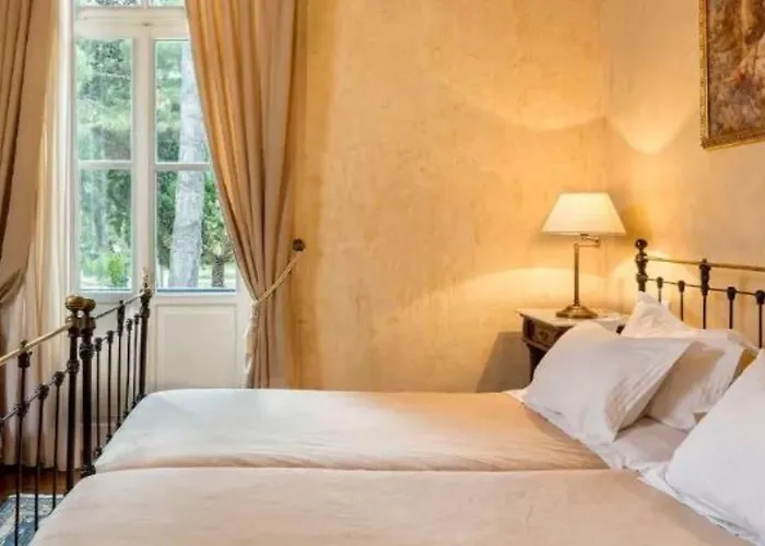 Nafsimedon Hotel 4*