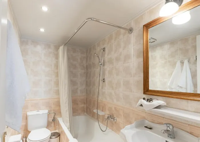 Nafsimedon Hotel 4*